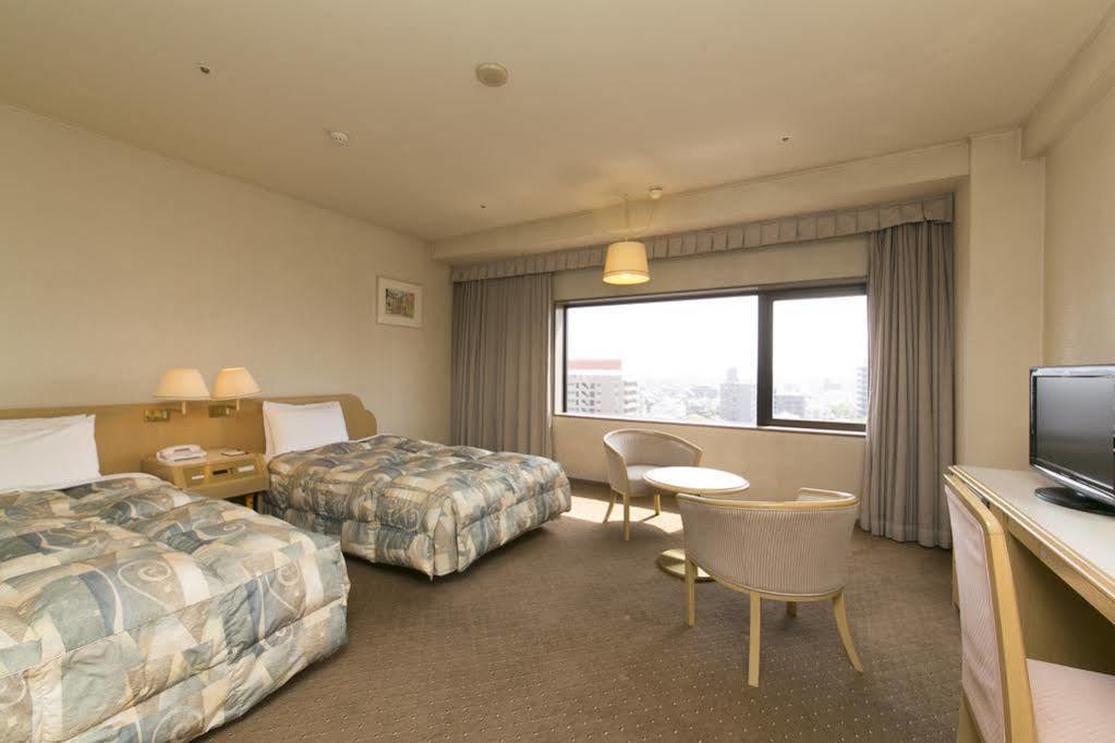 Meitetsu Komaki Hotel Экстерьер фото