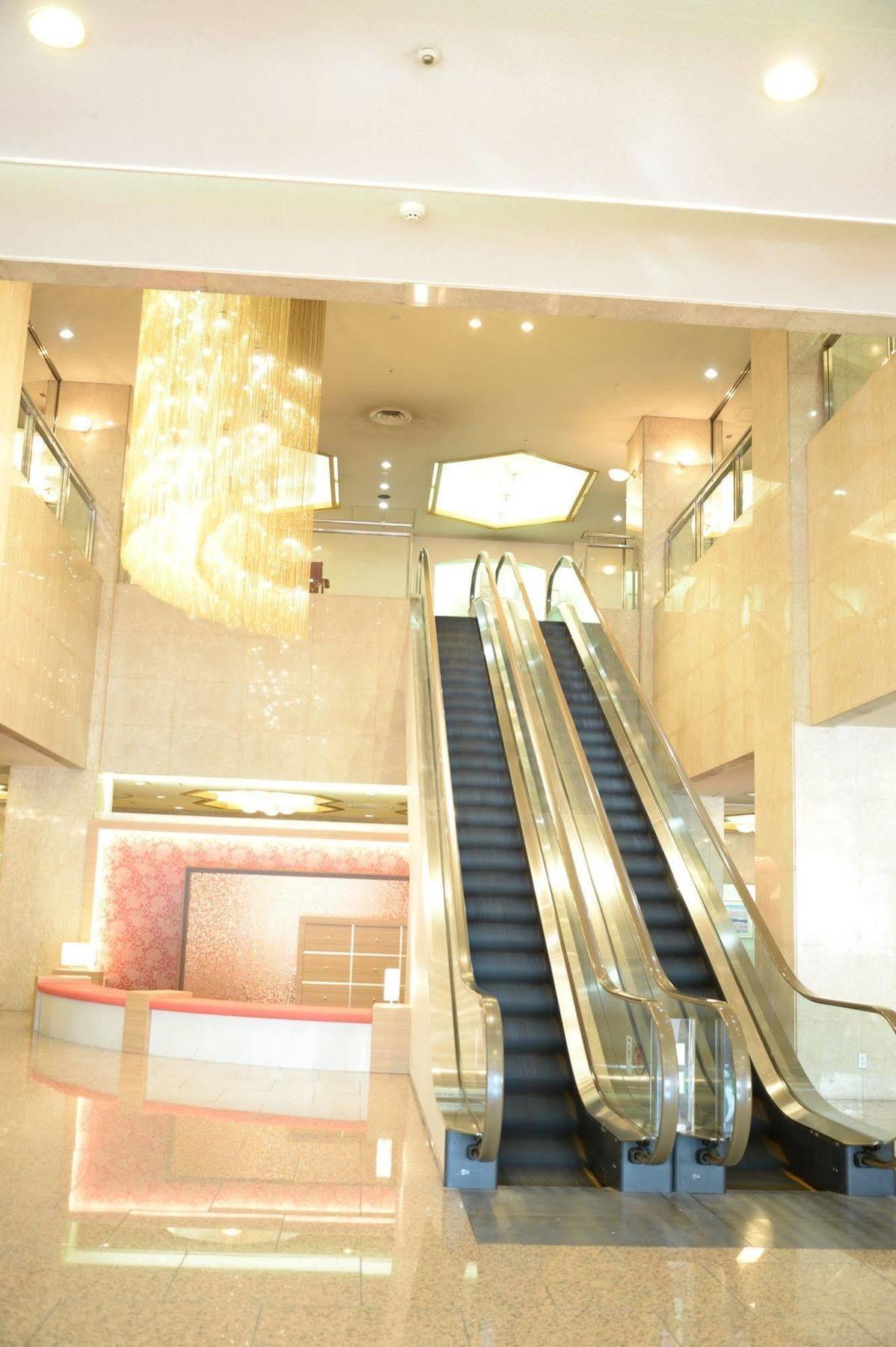 Meitetsu Komaki Hotel Экстерьер фото